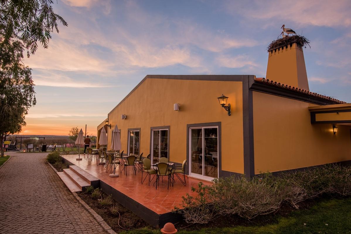 Vila Gale Alentejo Vineyard - Clube De Campo ألبيرونا المظهر الخارجي الصورة